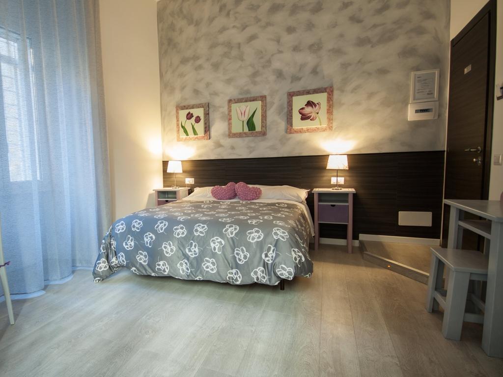 Home Gallery 101 Рим Номер фото